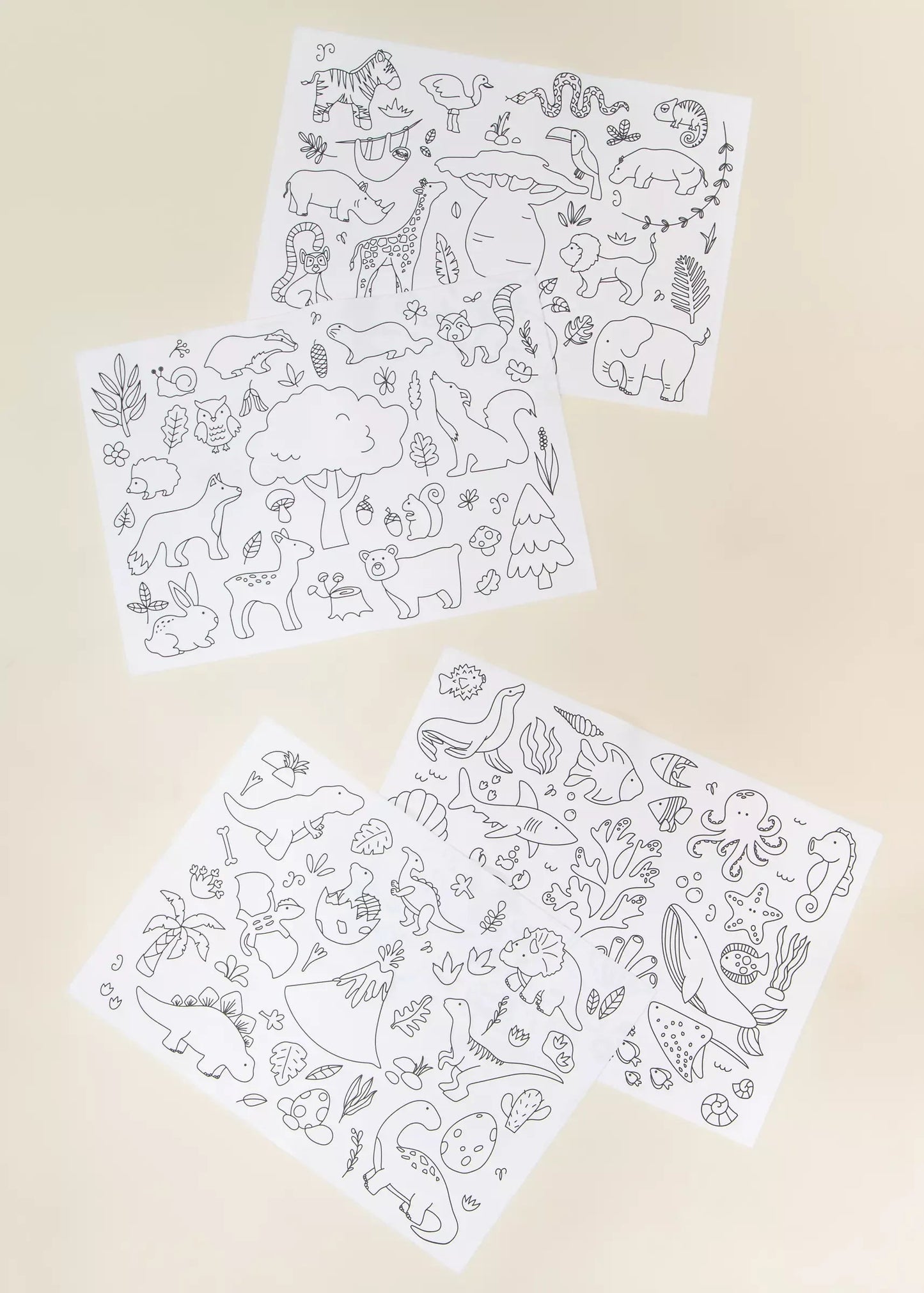 Set of 4 Silicone Washable Coloring Placemats & Markers