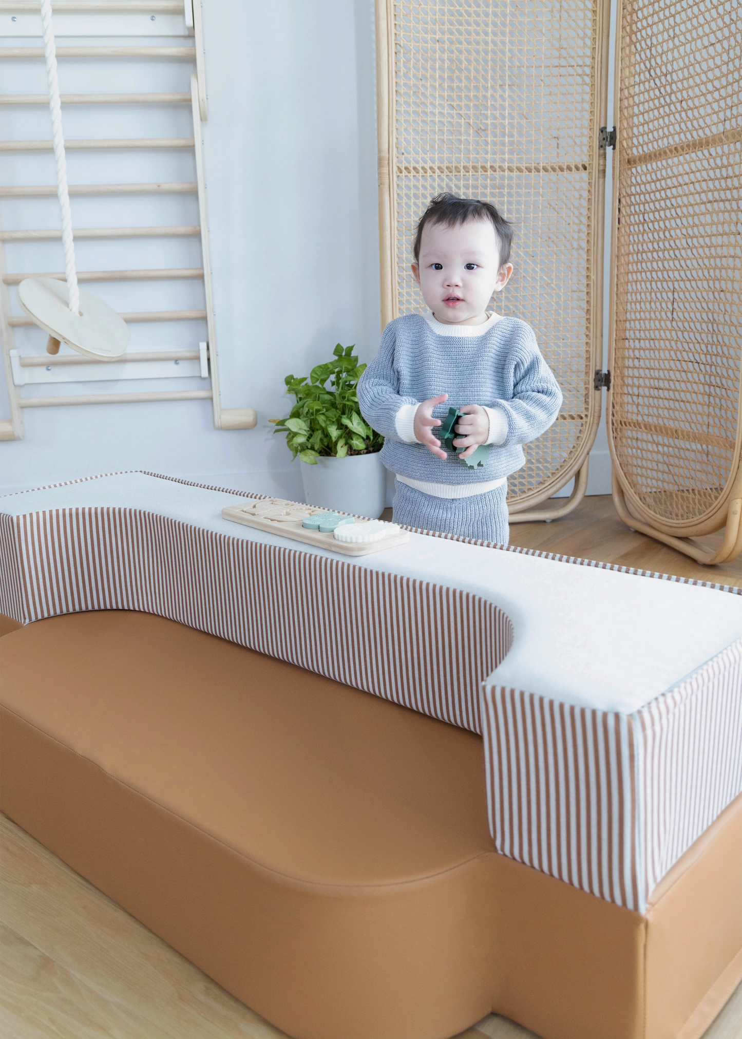 Transformable Vegan Leather Kid Sofa - Shades of Day