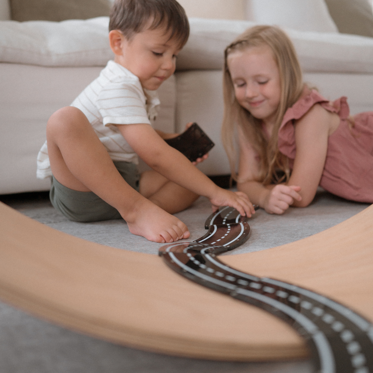 MagnaTiles XTRAS: Roads 12-Piece Set