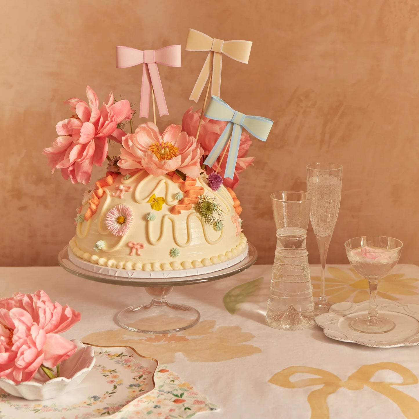 Pastel Bow Cake Toppers (x 3)