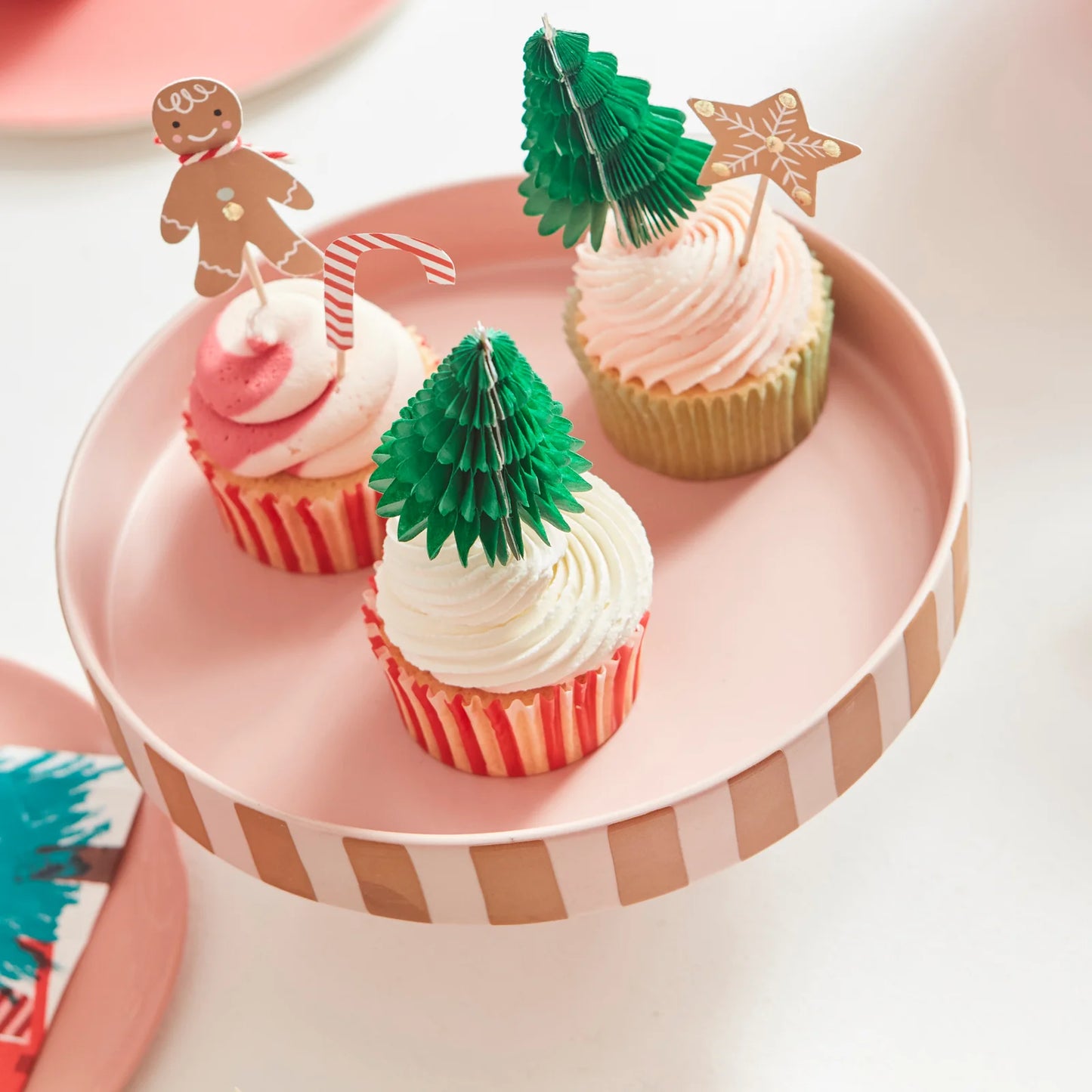Gingerbread Cupcake Kit x24